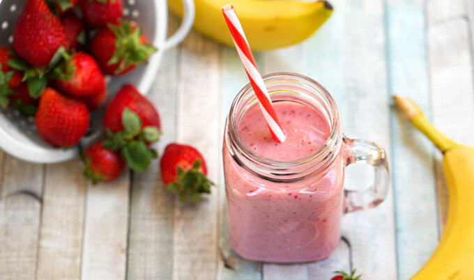Vegan Strawberry-Banana Smoothie