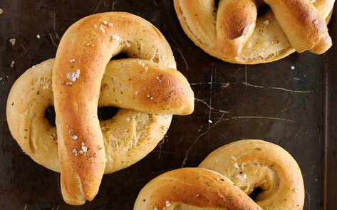 6 Best Vegan Pretzel Recipes on the Internet