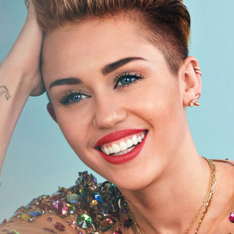 VegNews.MileyCyrus