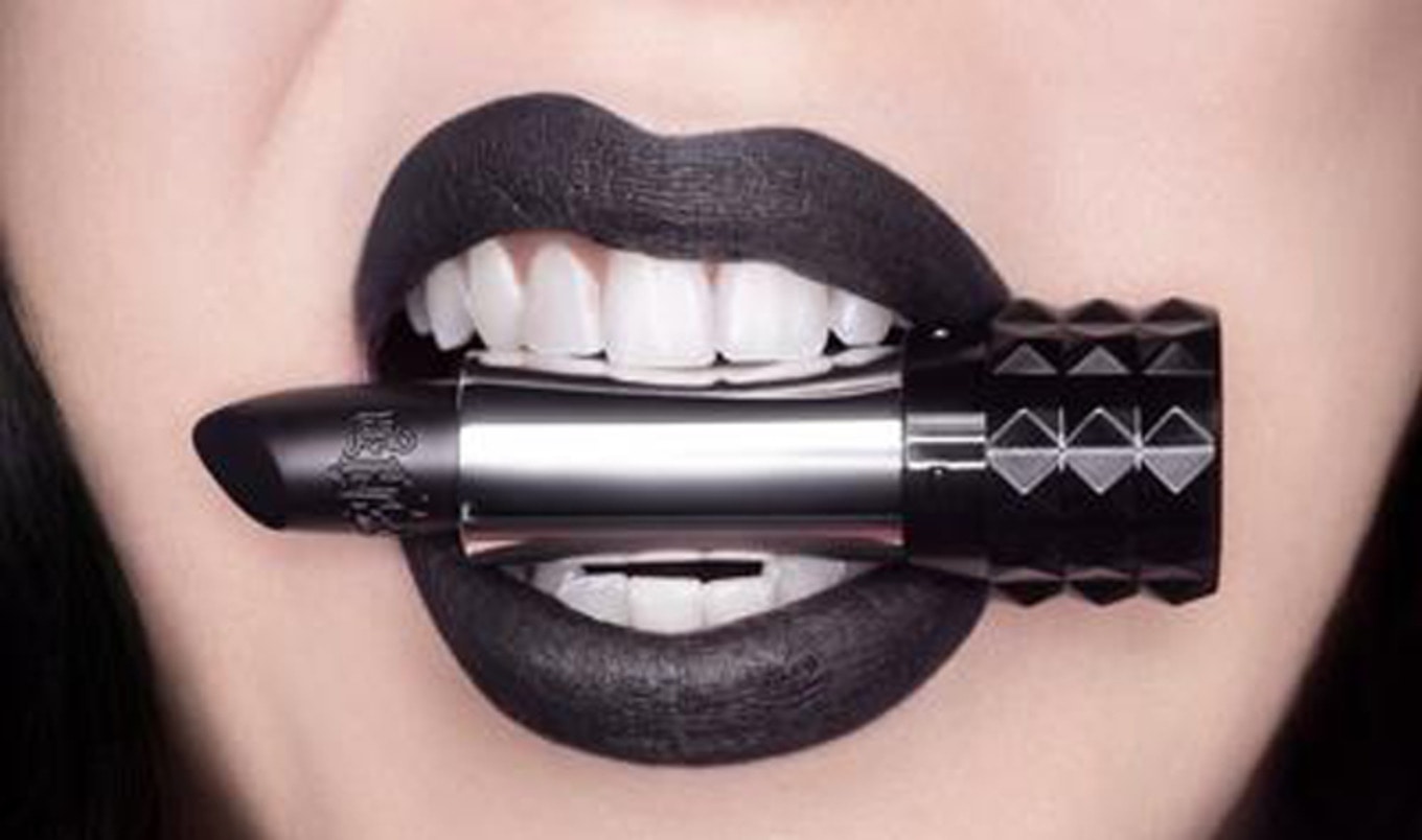 Kat Von D Debuts First Product from Vegan Makeup Line