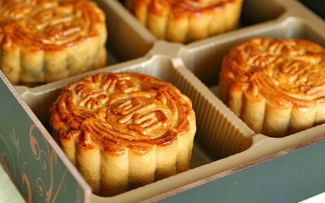 Traditional Chinese Mooncakes Go Vegan