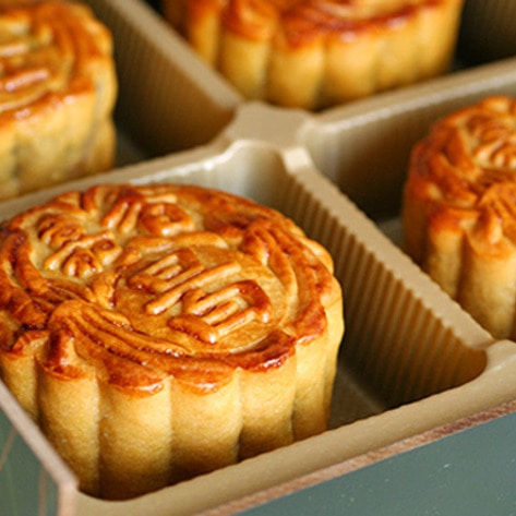 Traditional Chinese Mooncakes Go Vegan