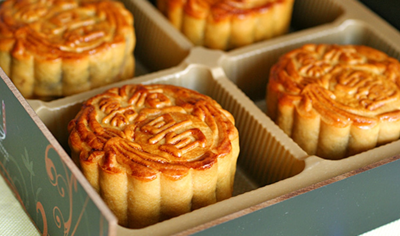 Traditional Chinese Mooncakes Go Vegan