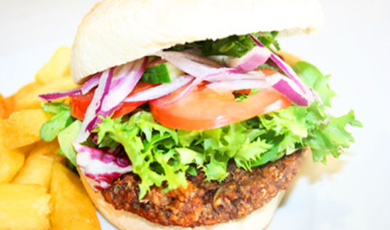 Vegan Soccer League Wins Food Award