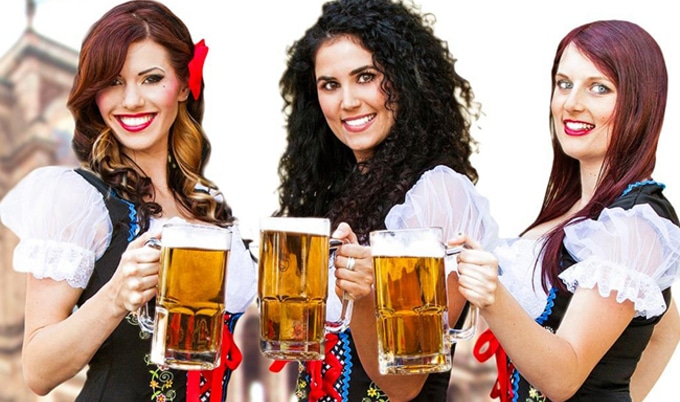VegNewsVeganOktoberfest
