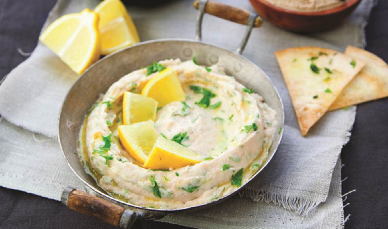 Vegan Lemony White Bean Dip