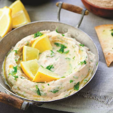 VegNews.WhiteBeanDip