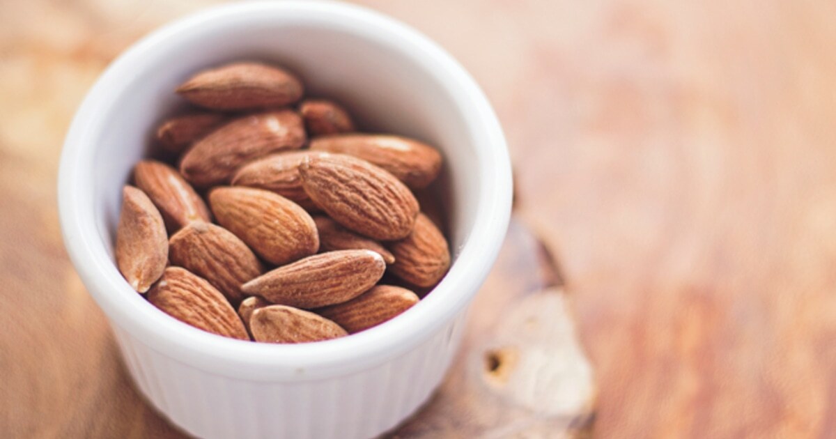 Vegan Fig-Hazelnut Energy Bars | VegNews