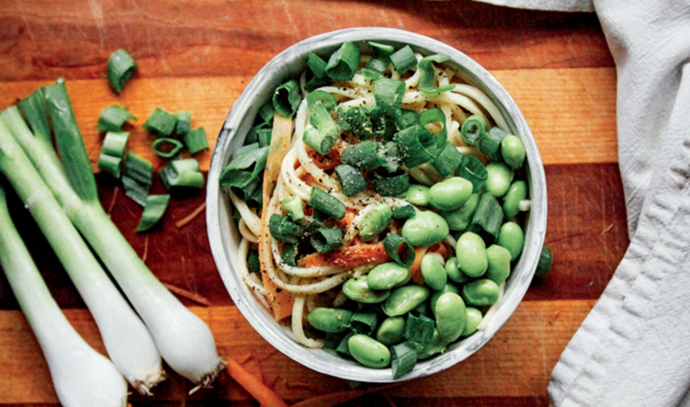 Vegan Ginger Udon Noodle Bowl