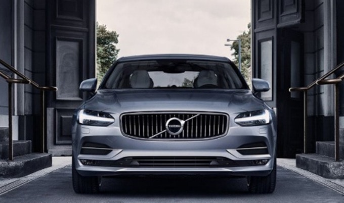 VegNews.VolvoS90