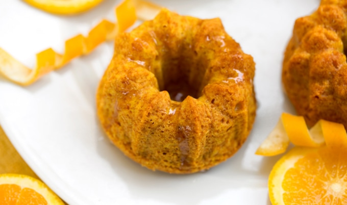 Vegan Mini Lemon Bundt Cakes