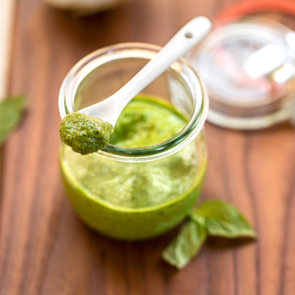 5-Minute French Basil Pistou