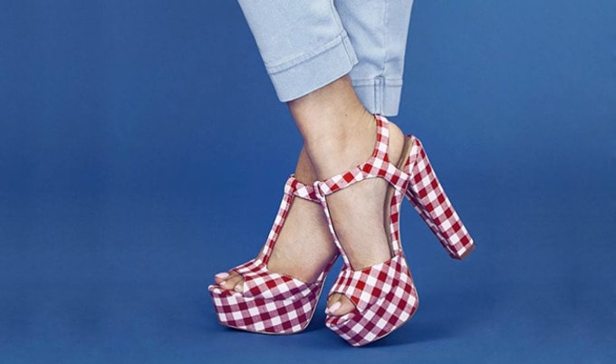 VegNews.SusiShoes
