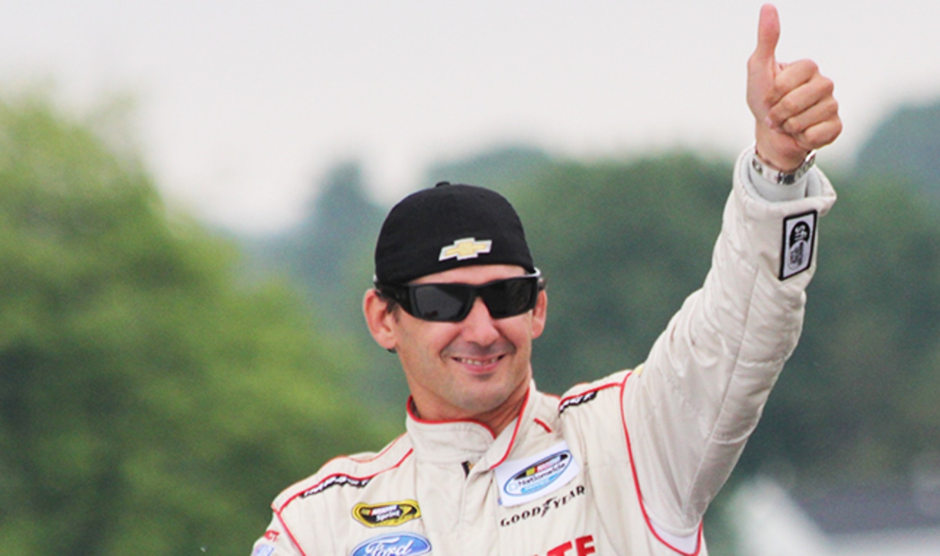 Racecar Driver Credits Vegan Diet for His Success