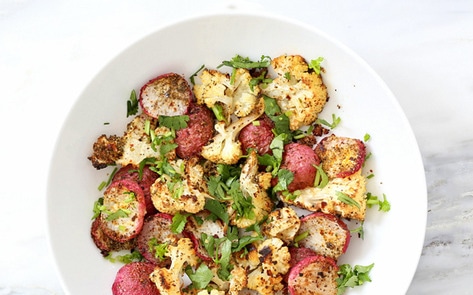 Zesty Roasted Cauliflower with Safflower & Radishes 