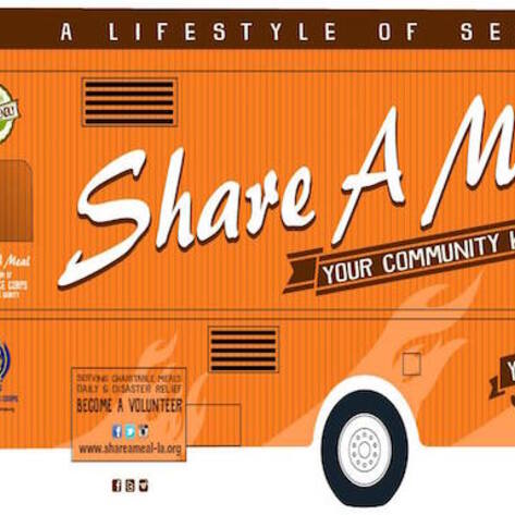 Nonprofit Hands Out Vegan Burritos to the Homeless