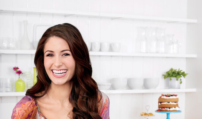VegNews.ChloeCoscarelli