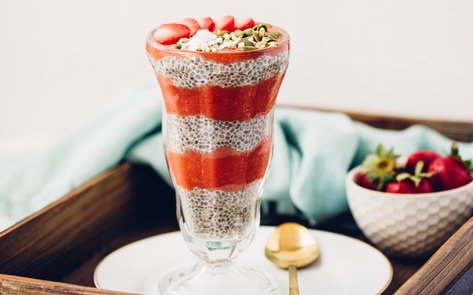Healthy Vegan Strawberry-Mango Chia Pudding