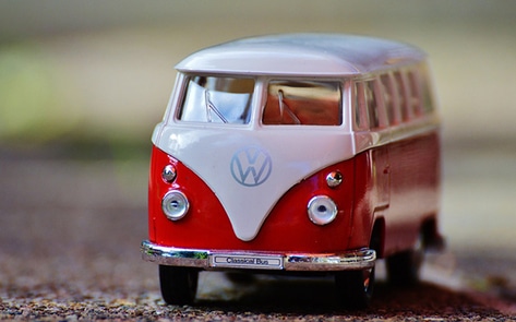 "On a Bus" Vegan Eatery Debuts on a Bus in Milwaukee