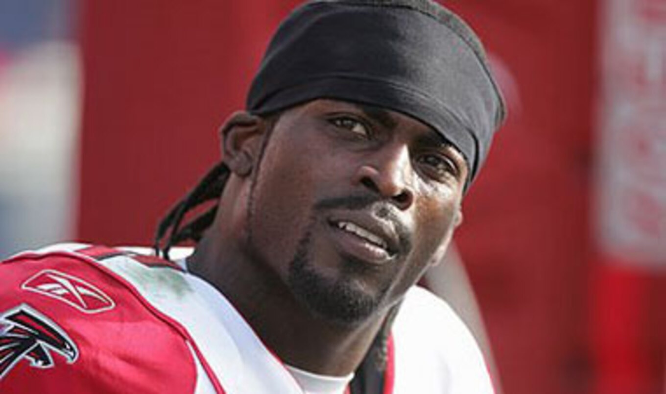 Stores Pull Vick's Jersey