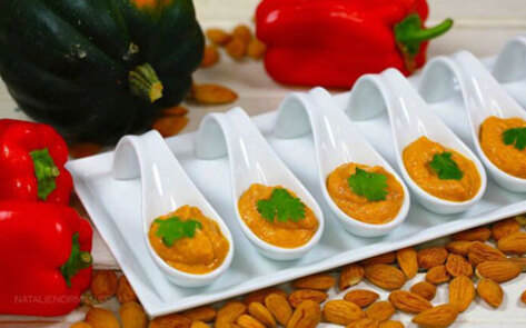 Creamy Acorn Squash and Red Pepper Soup