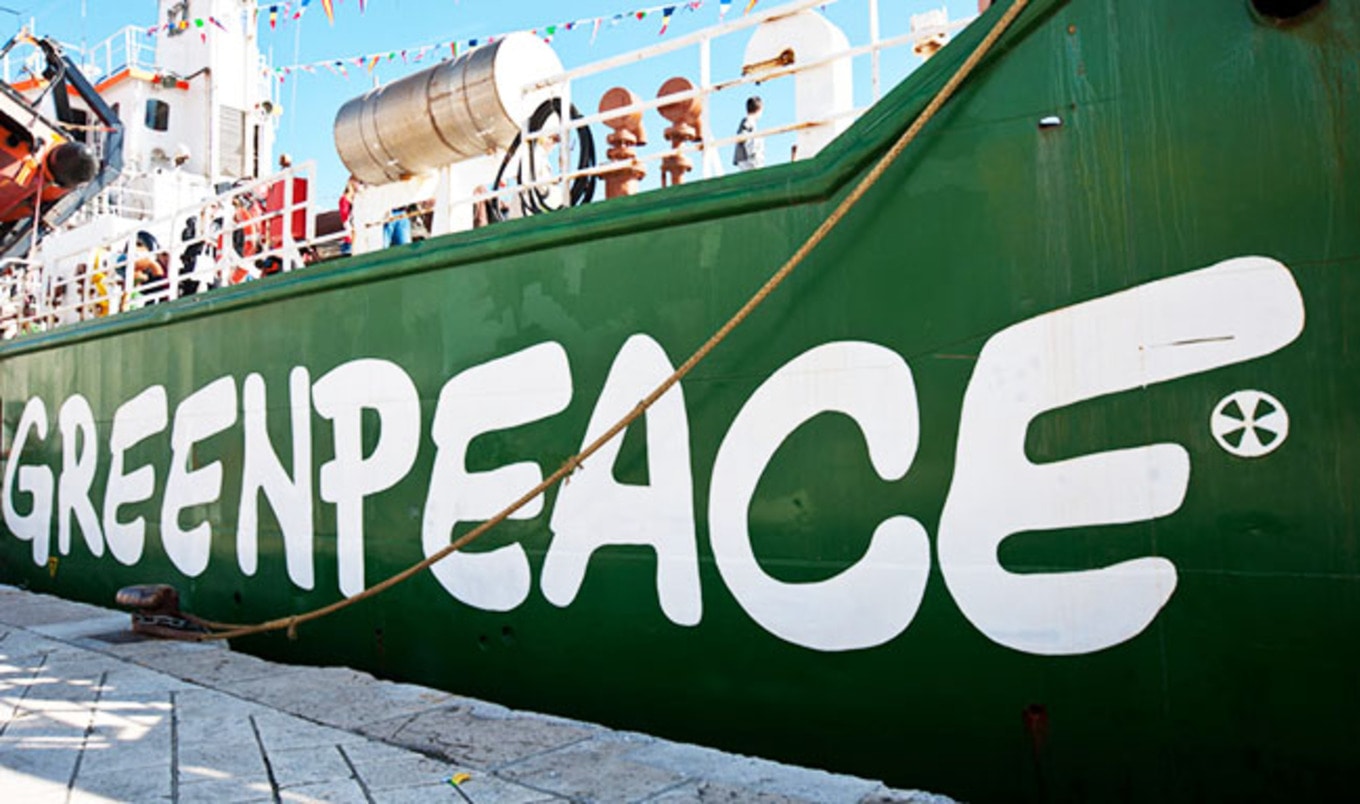 Sea Shepherd Tells Greenpeace to Go Vegan