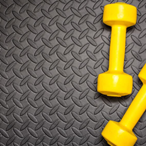 VegNews.Dumbells