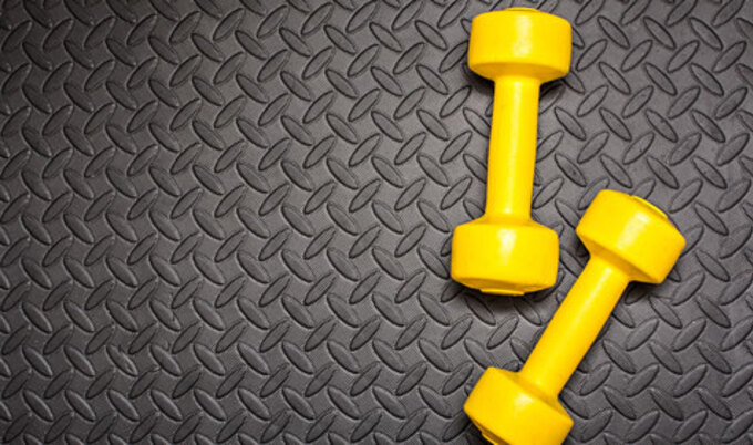 VegNews.Dumbells