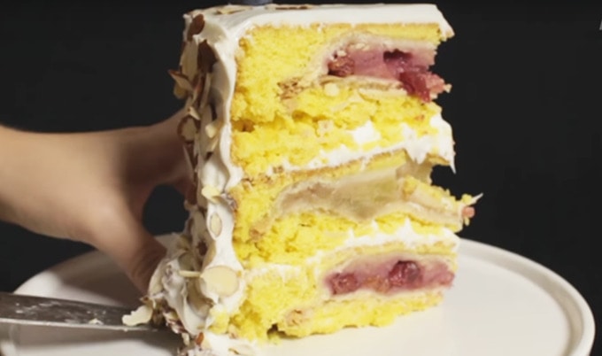 VegNewsPiecakenPETA