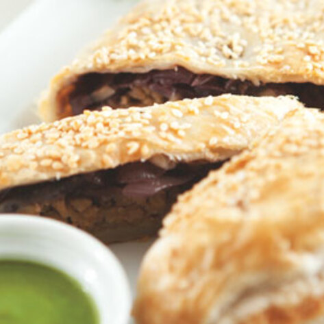Seitan Wellington with Creamy Spinach Sauce