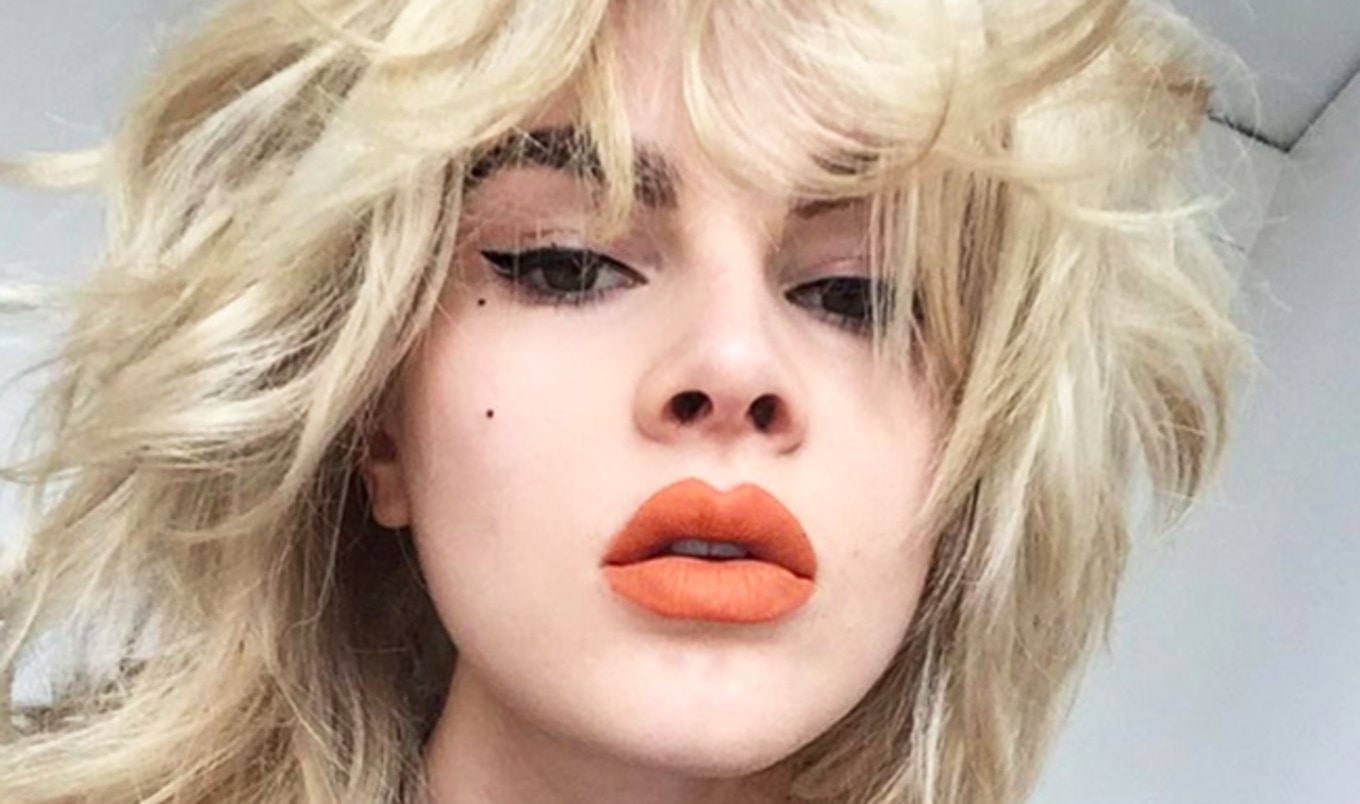 Vegan Model Walks Out on Fur Photoshoot