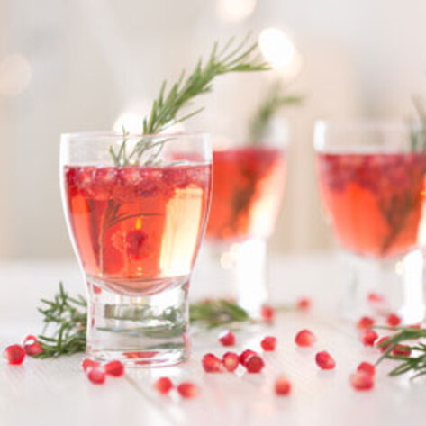 6 Survival Tips for Vegans at Holiday Parties