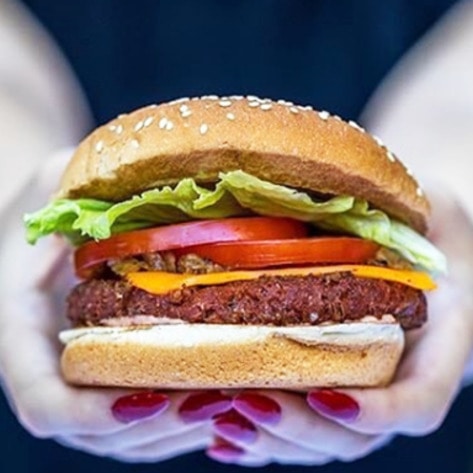 VegNewsBeyondBurger2